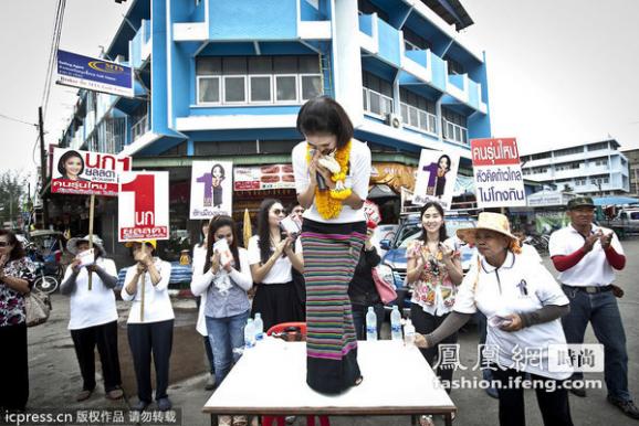 泰国一变性人当选省议员 世界奇闻